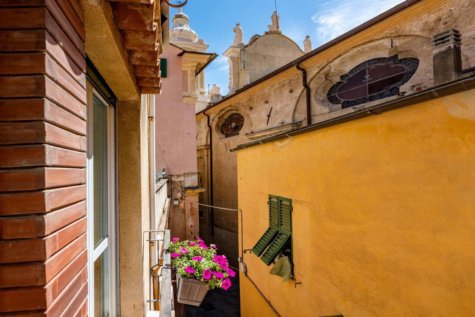 Apartamento Casa Vicino Al Mare Finale Ligure Exterior foto
